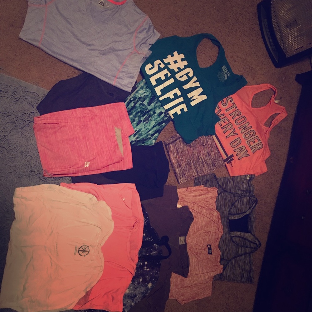 Sold!!!!!!!Workout lot used, good condition 14pcs